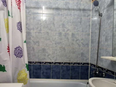 Apartment. Kryvy Rih, 5 Zarichnyi microdistrict, st.