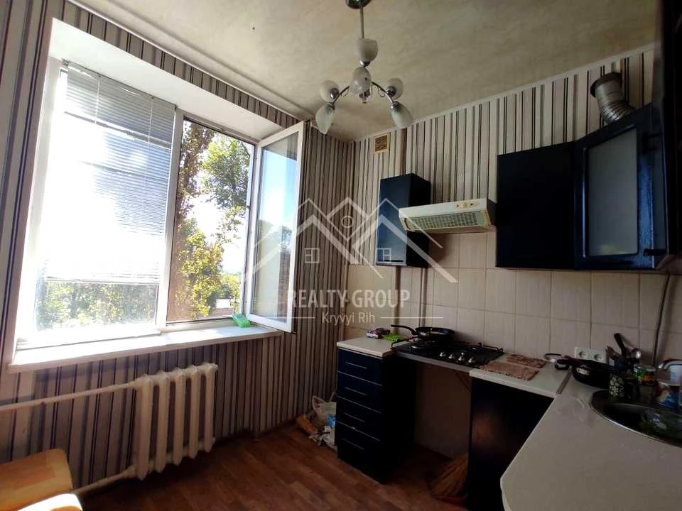 Apartment. Kryvyi Rih, Кирило-Мефодіївська street.