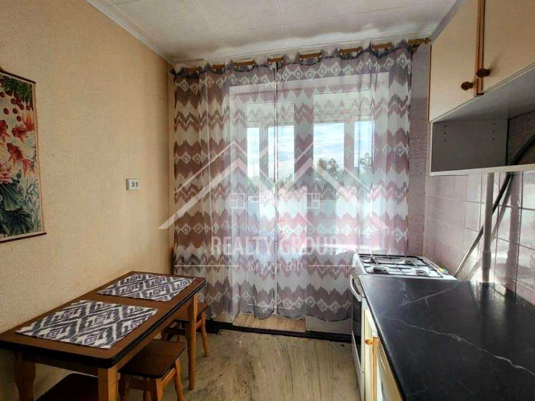Apartment. Kryvyi Rih, Dnipro Avenue