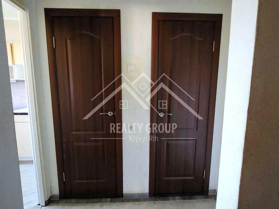 Apartment. Kryvyi Rih, Dnipro Avenue