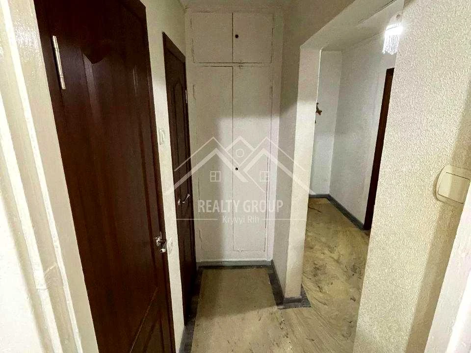 Apartment. Kryvyi Rih, Dnipro Avenue