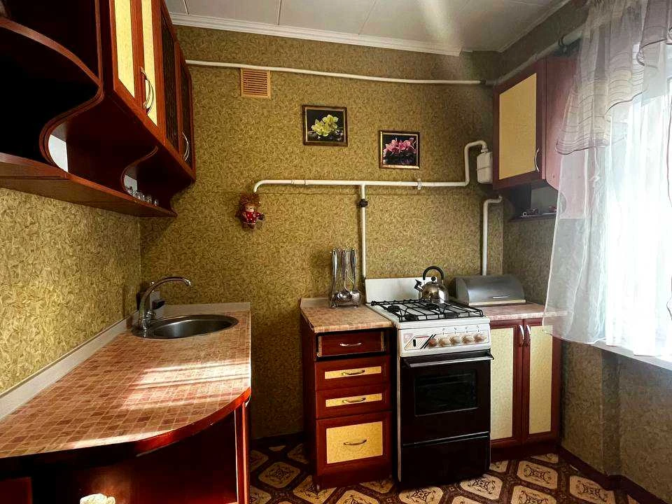 Apartment. Kryvyi Rih, Metalurhiv prospekt.