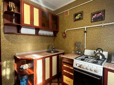 Apartment. Kryvyi Rih, Metalurhiv prospekt.