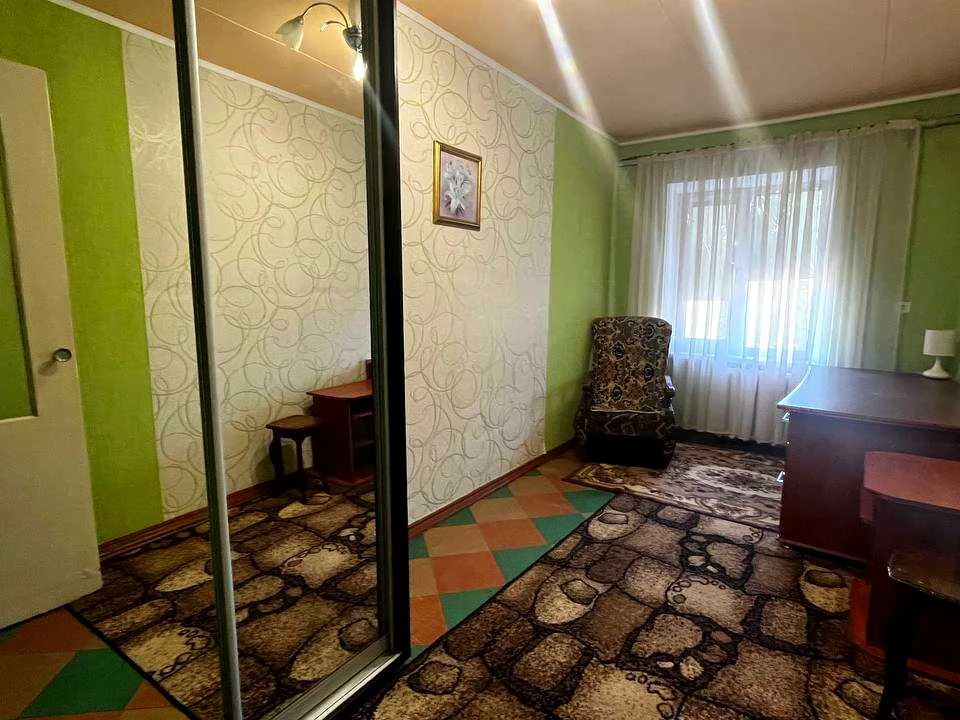 Apartment. Kryvyi Rih, Metalurhiv prospekt.