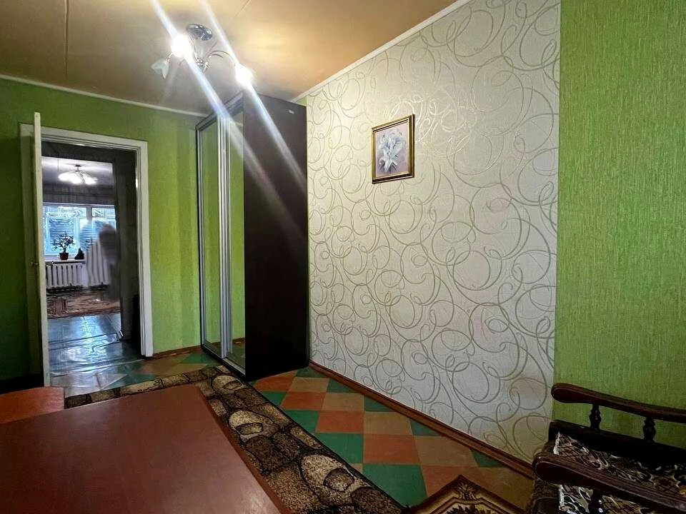 Apartment. Kryvyi Rih, Metalurhiv prospekt.