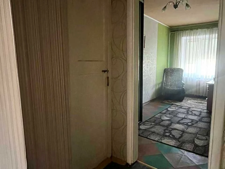 Apartment. Kryvyi Rih, Metalurhiv prospekt.