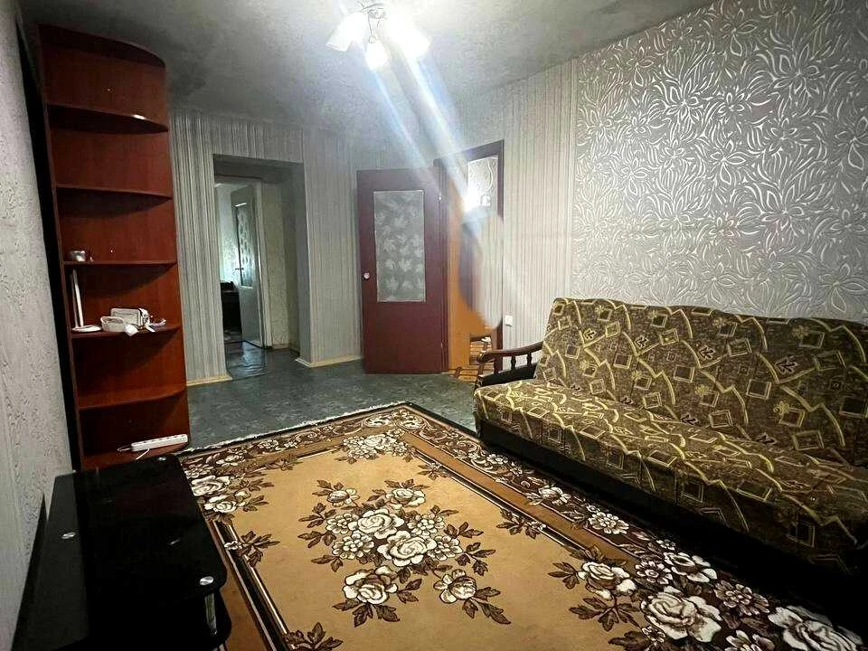 Apartment. Kryvyi Rih, Metalurhiv prospekt.