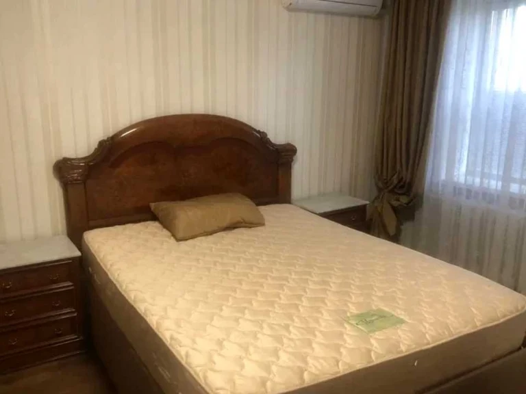 Apartment. Vadim Gurava Street, 18, Kryviy Rih