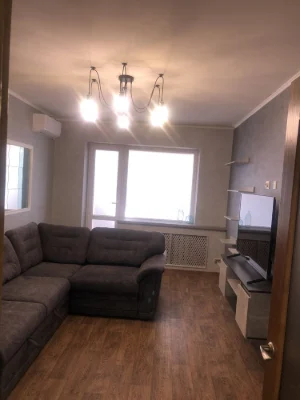 Rent Apartment Center 96 Quarter