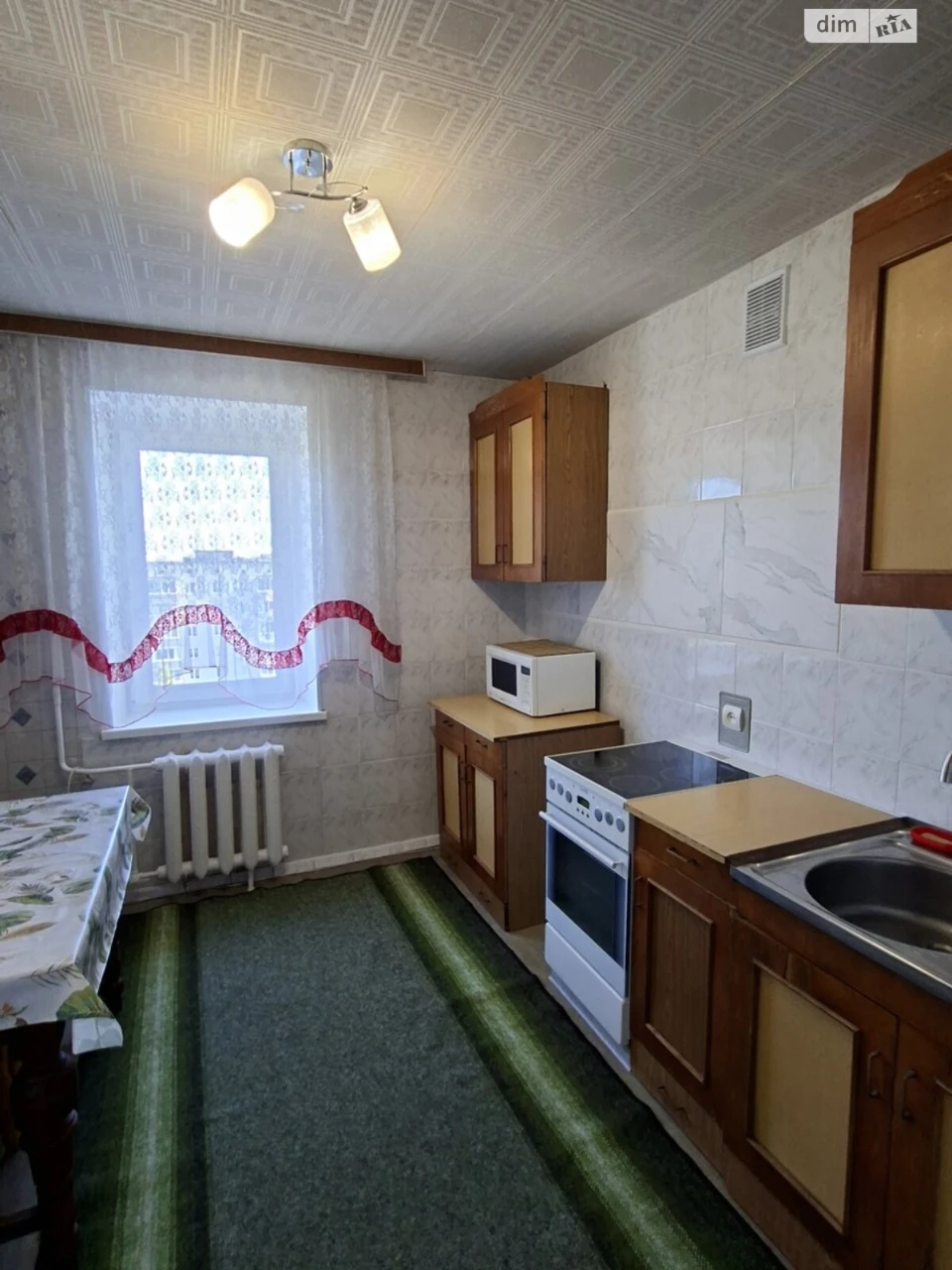 Long-Term Rental Apartment Levneshchyskogo