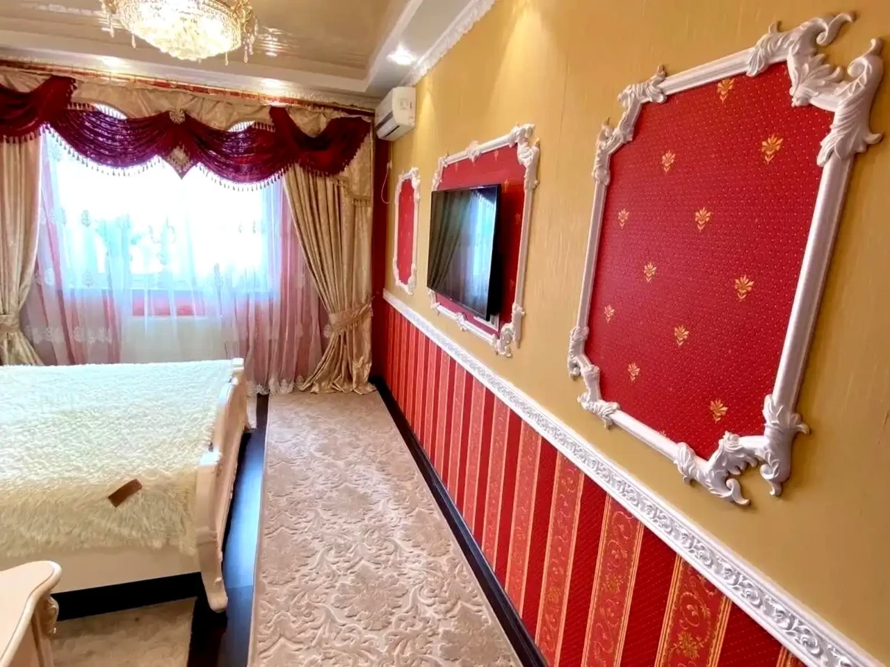 Rent 2-room apartment 65 m² on the 10th floor.