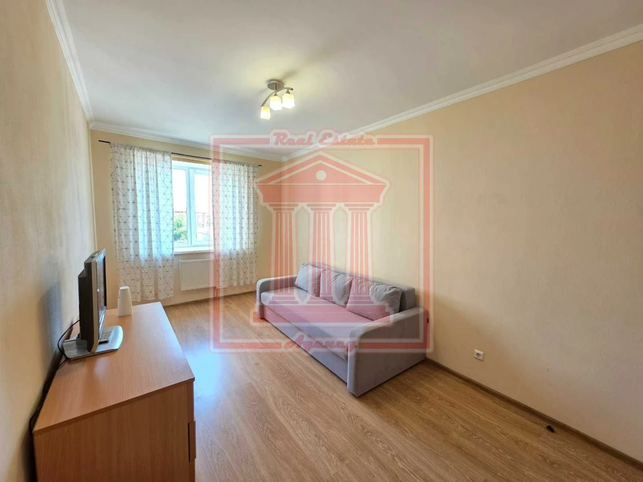 1-комнатная квартира в аренду ЖК "Щасливі метри" 45 м² евроремонт 2 этаж