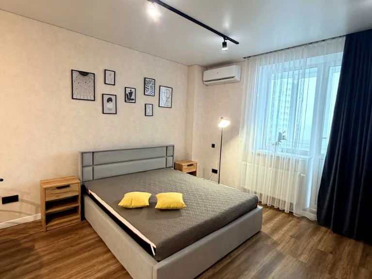 Apartment. Pavlo Chubinsky Street, Savanna City Residence, Bровари