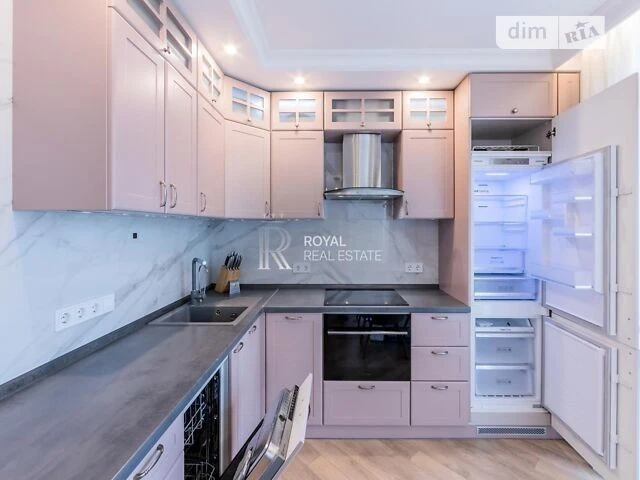 Sale of 2-room apartment 63.1 sq. m. on Predslavynska Street 55A • I
