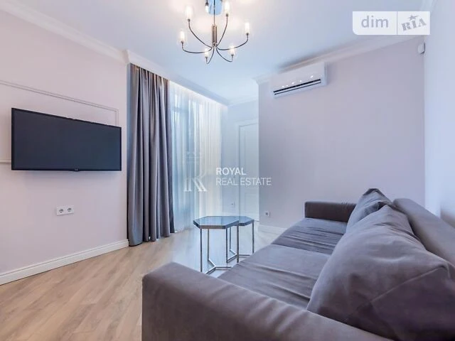Sale of 2-room apartment 63.1 sq. m. on Predslavynska Street 55A • I