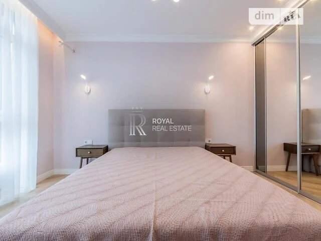 Sale of 2-room apartment 63.1 sq. m. on Predslavynska Street 55A • I