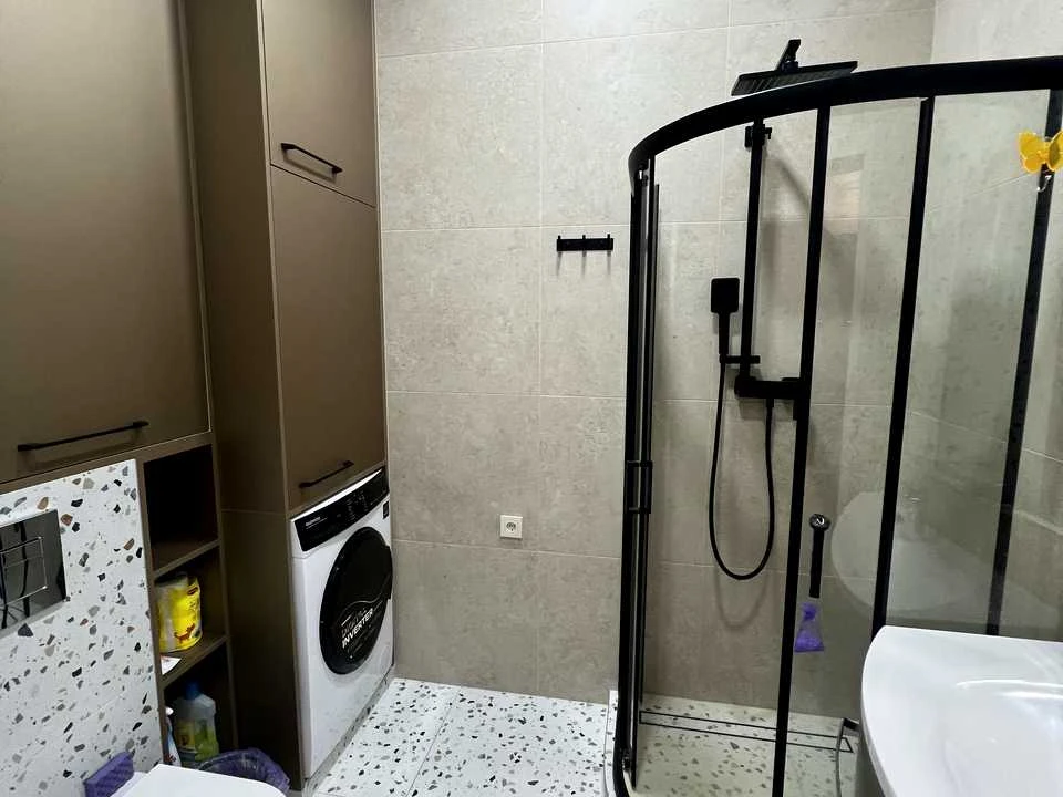 Apartment. V'yacheslava Chornovola Street, Brovary