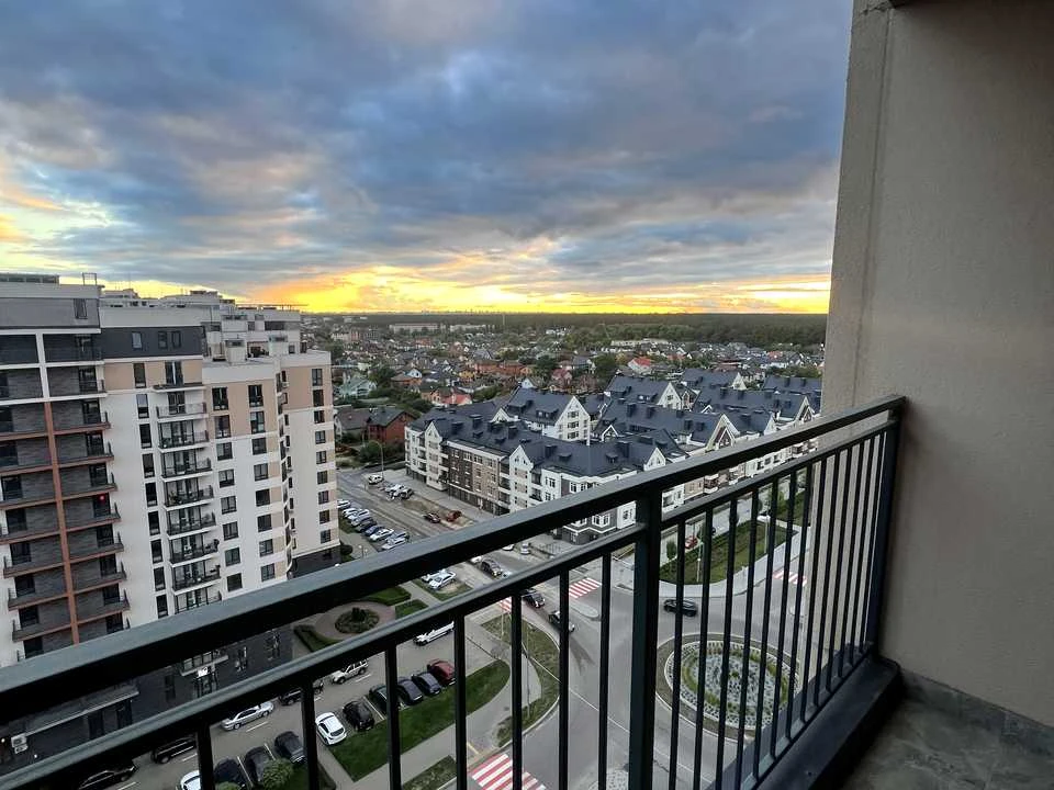 Apartment. V'yacheslava Chornovola Street, Brovary