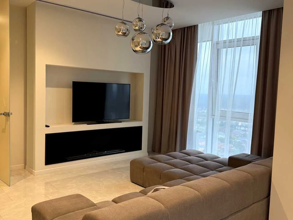 Apartment. V'yacheslava Chornovola Street, Brovary