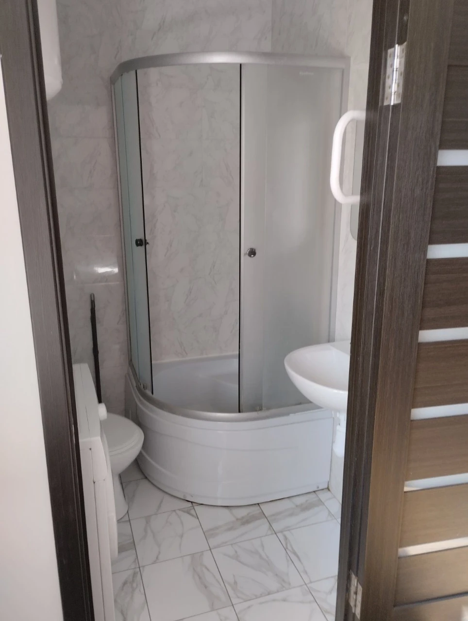 Rent one-room apartment in Brovary, Bakery area.