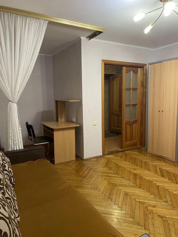 Rent 1-bedroom apartment near "Peremoha" Park