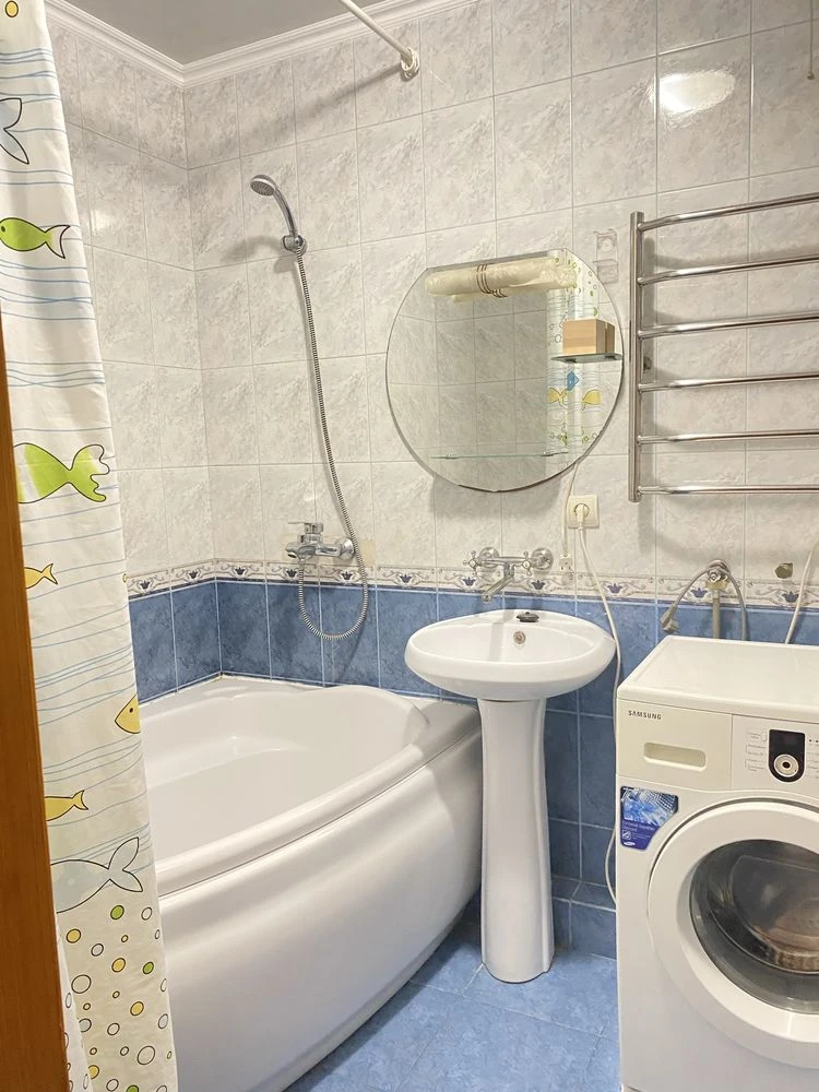 Rent 1-bedroom apartment near "Peremoha" Park
