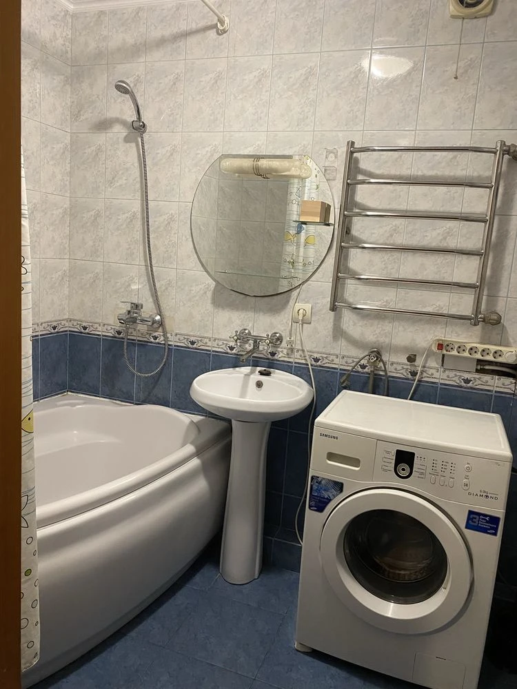 Rent 1-bedroom apartment near "Peremoha" Park