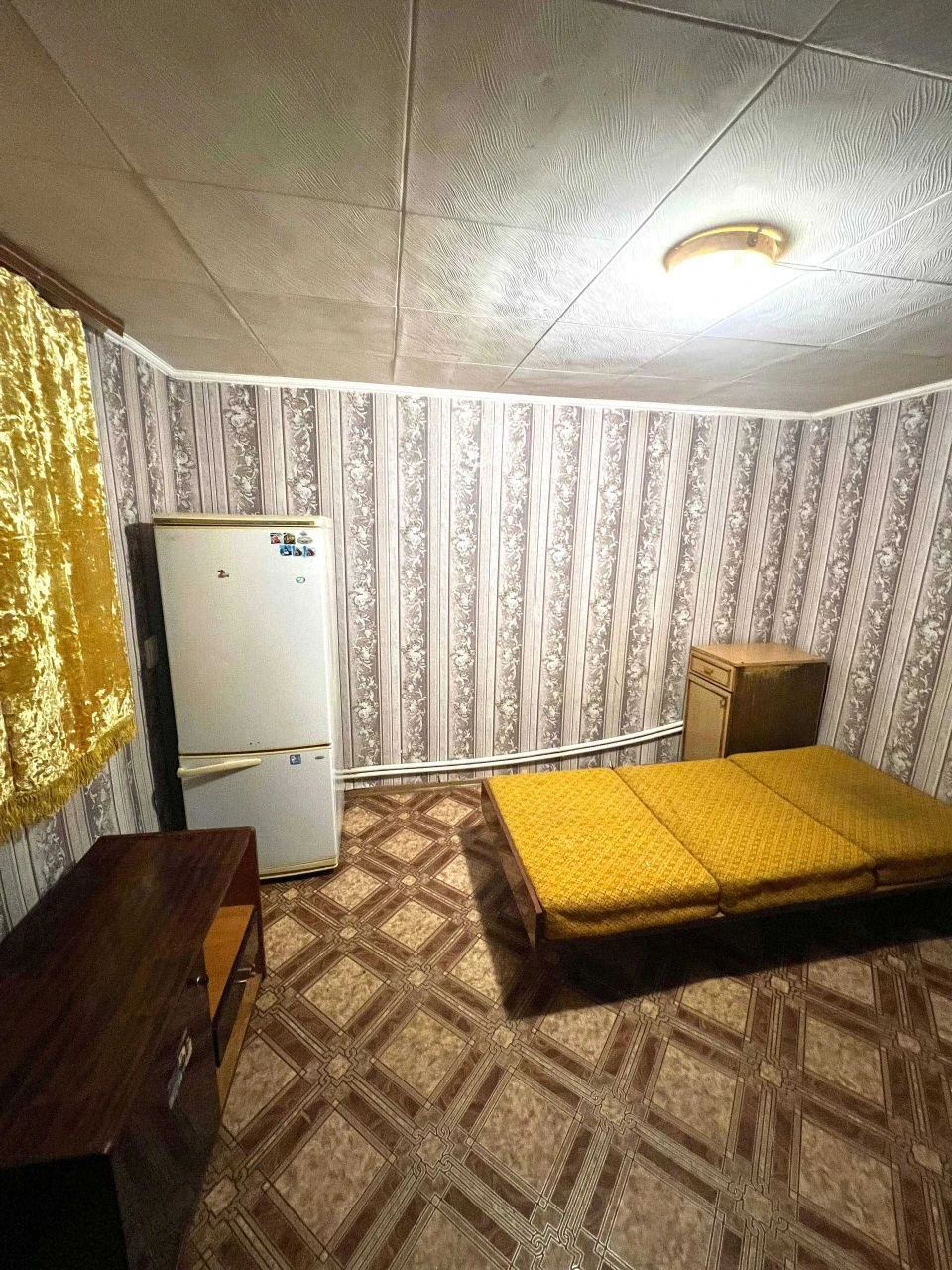 Rent a small one-bedroom apartment for long-term