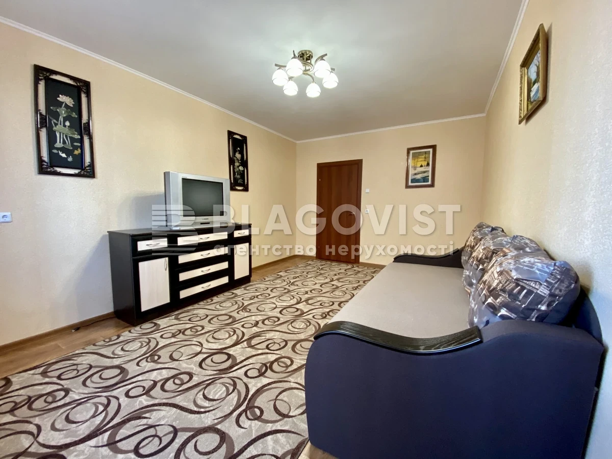 Apartment for rent at Kurguzova St. 11, Vyshorod / F-42981