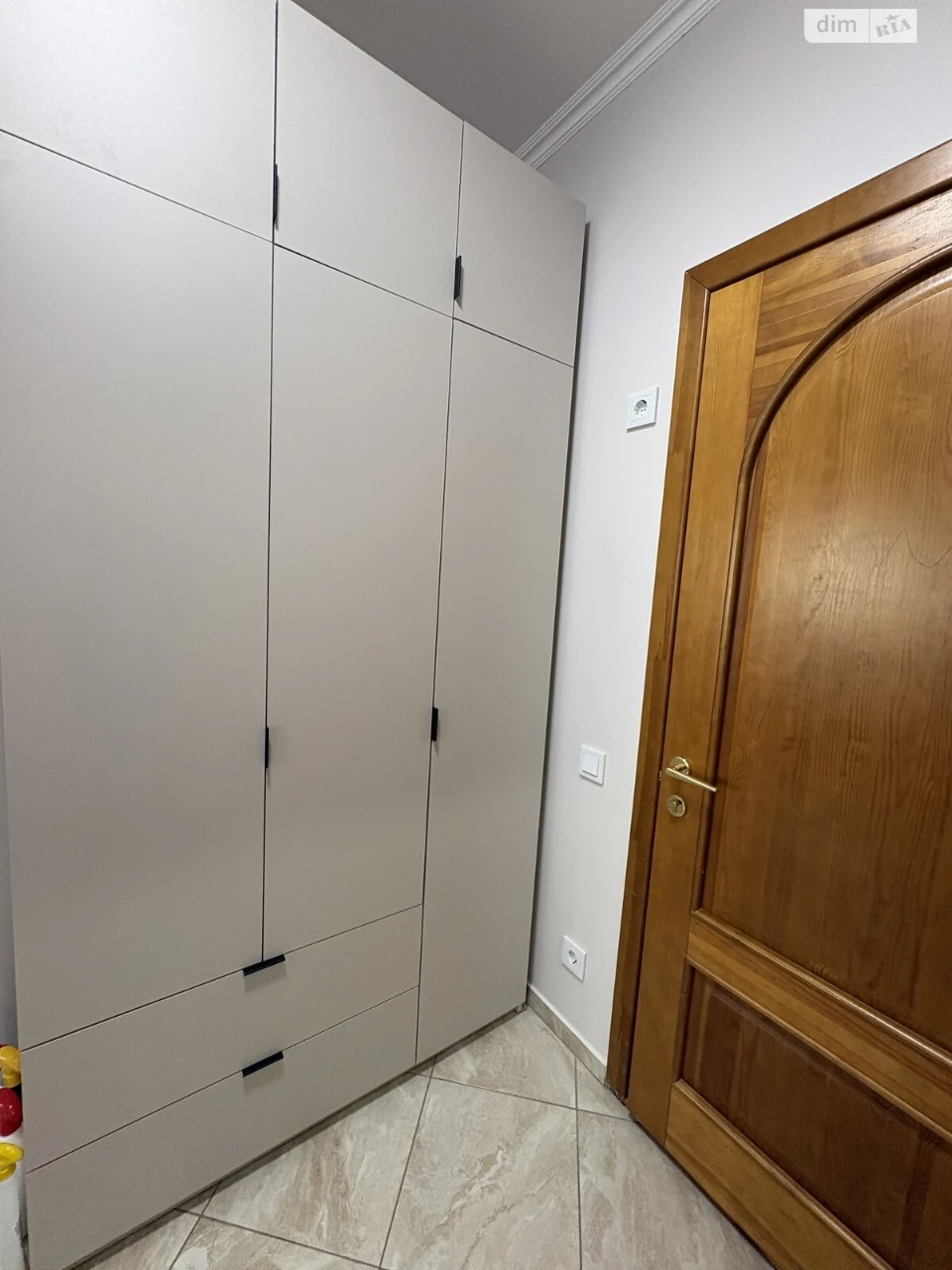 Long-Term Rental Apartment