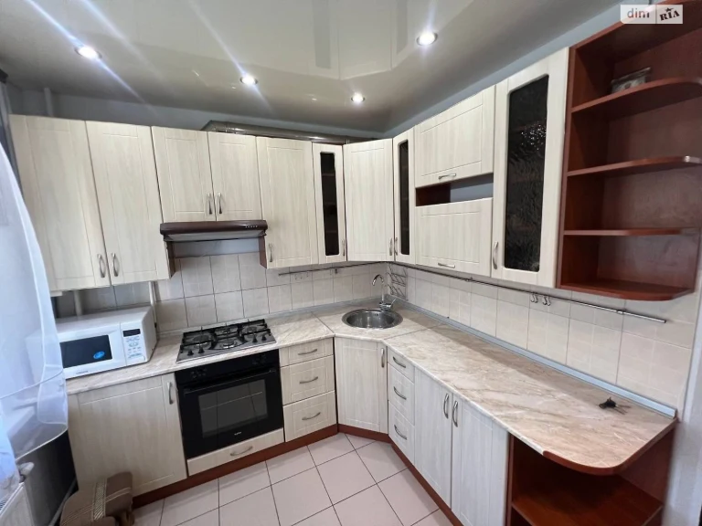Long-Term Rental Apartment Romankivka