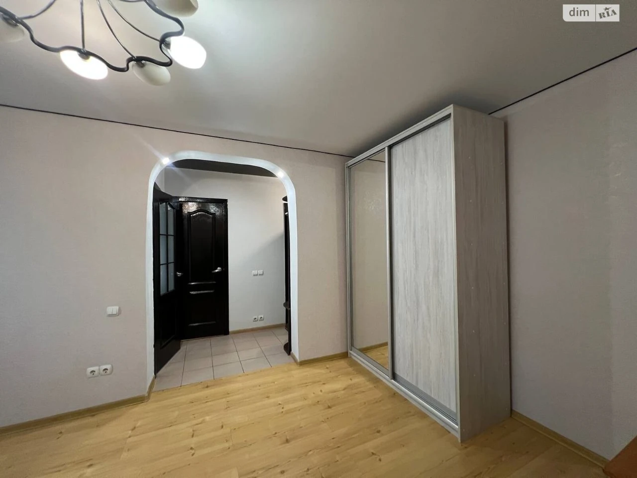 Long-Term Rental Apartment Romankivka