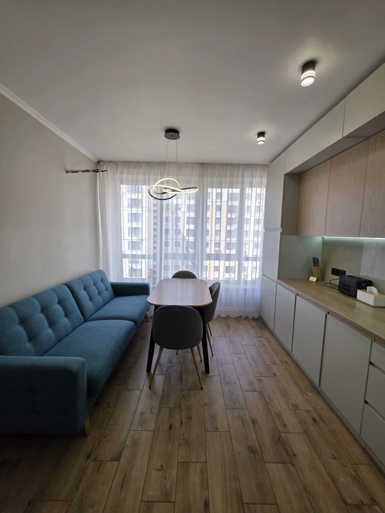 Rent 2-bedroom apartment in ЖК Фаворит, 65 m2, City Center, Gas