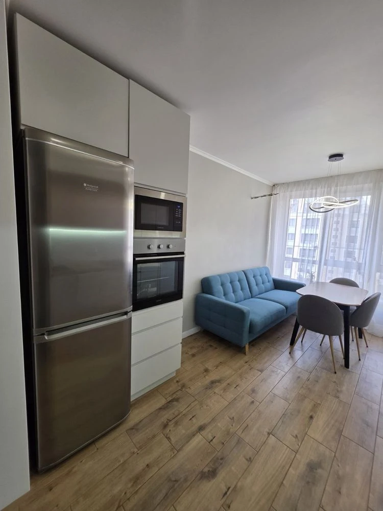 Rent 2-bedroom apartment in ЖК Фаворит, 65 m2, City Center, Gas