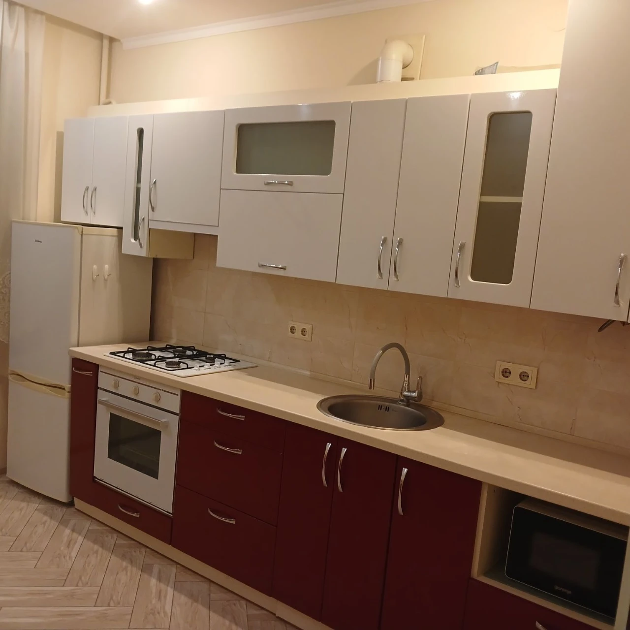 Rent 1-bedroom apartment near Mama Park
