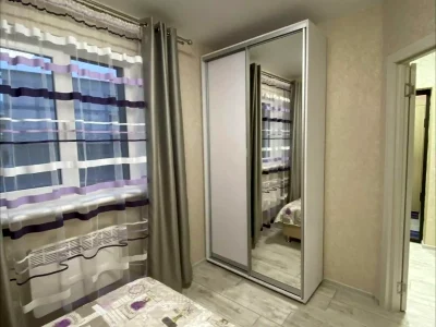 Оренда квартири 2-кімн. 45 м² 2/2 пов.