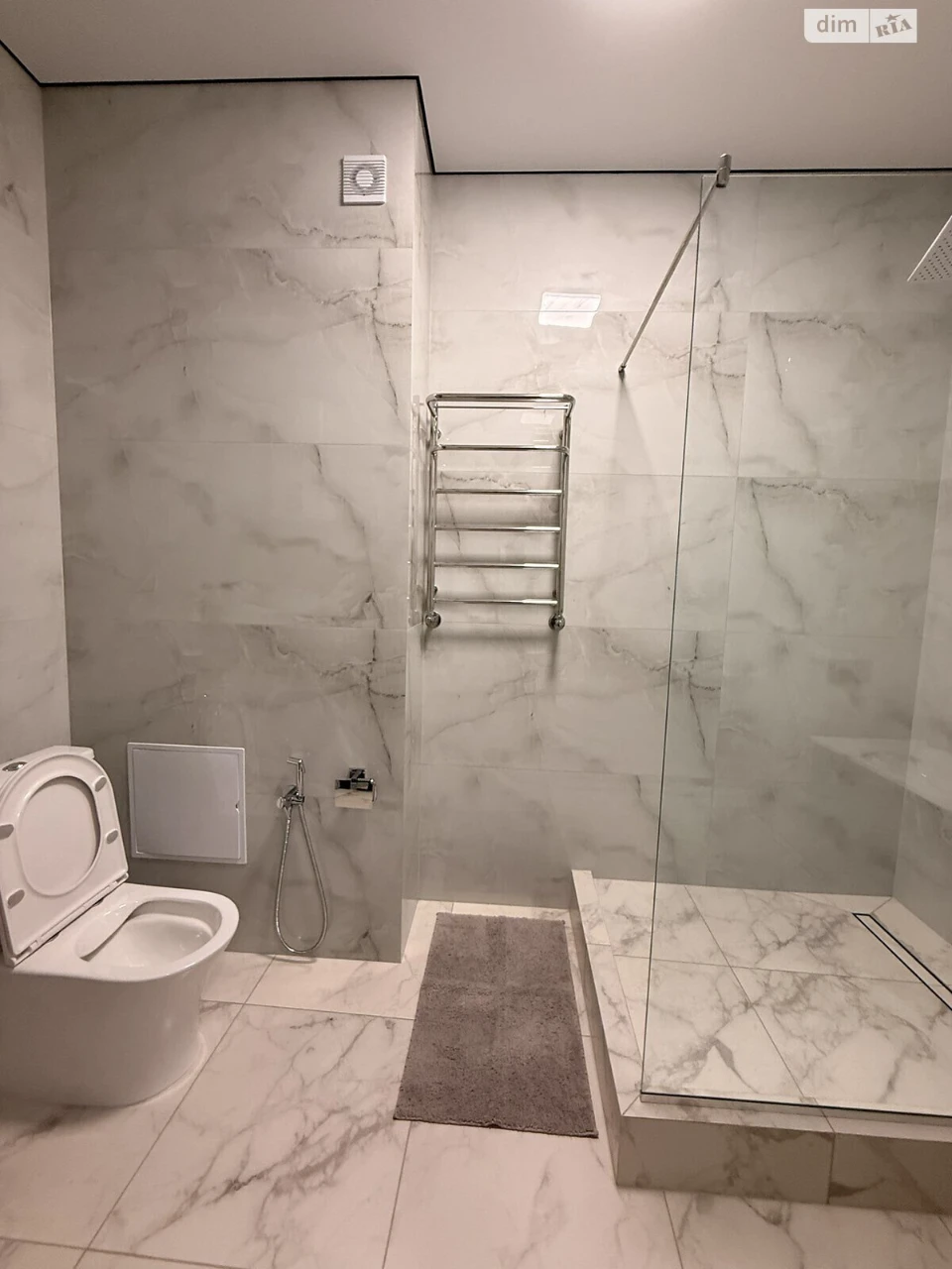 Long-Term Rental Apartment, Ilychevs'k