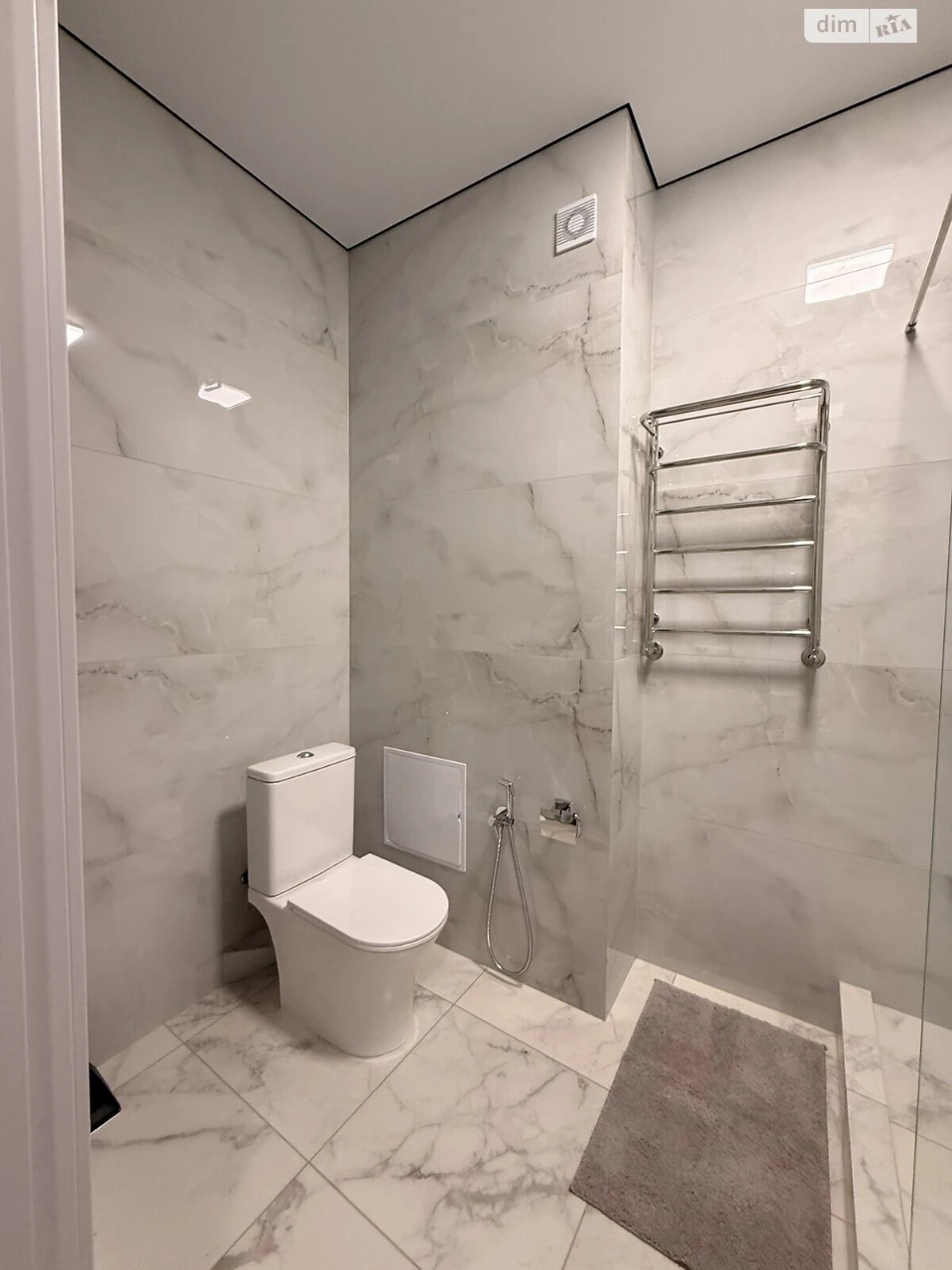 Long-Term Rental Apartment, Ilychevs'k