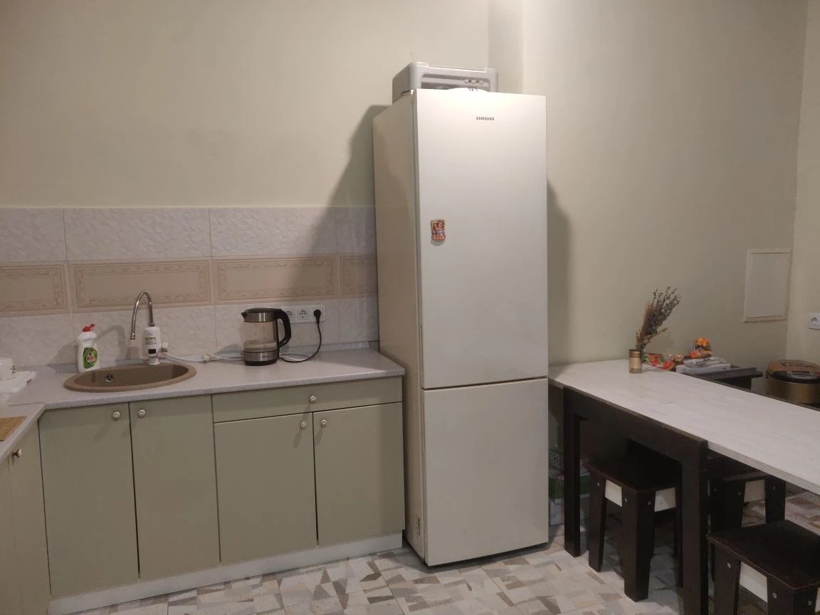 Rent a one-bedroom apartment for a long term