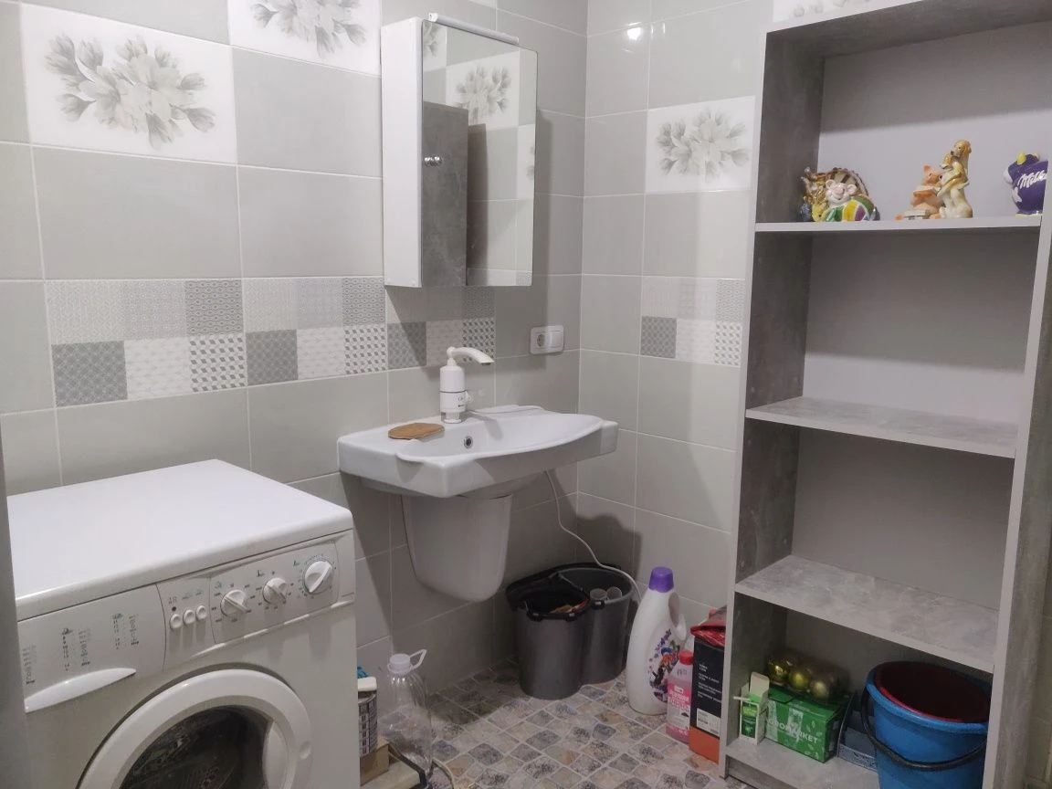 Rent a one-bedroom apartment for a long term