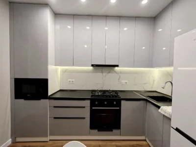Apartment. Vyshneve, Svjatoshyns'ka st.