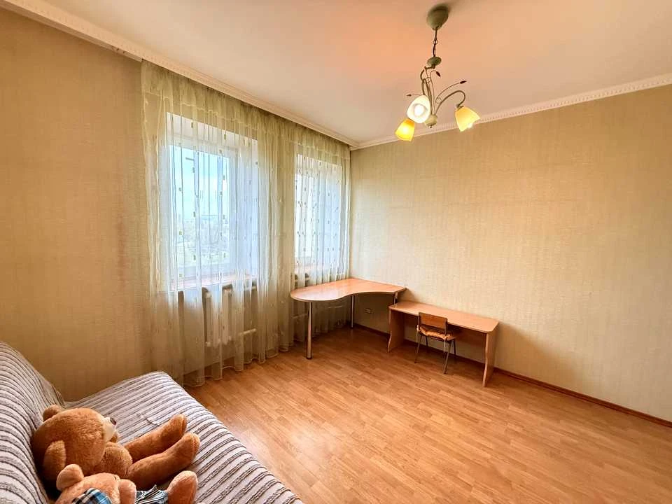 Apartment. Vyshneve, Sviatoshynska st.