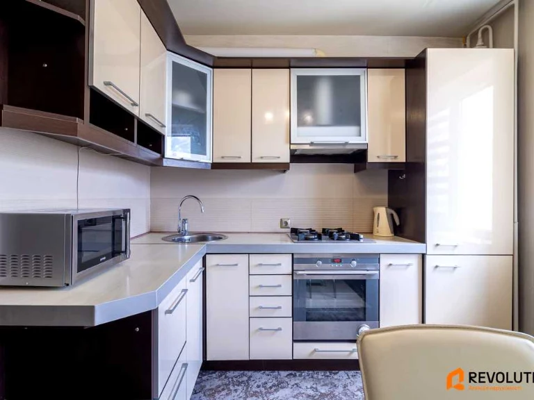 Apartment. Vyshneve, Pysdenna Street