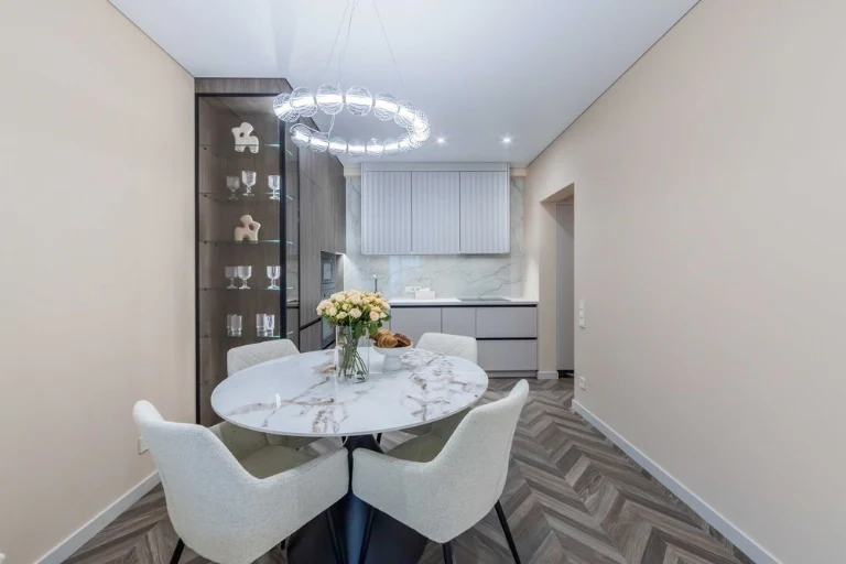 Ideal 2K in New England - newly renovated, move in and live