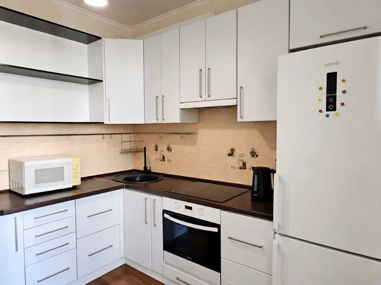 Apartment. Vyshneve, Lesya Ukrainky st.