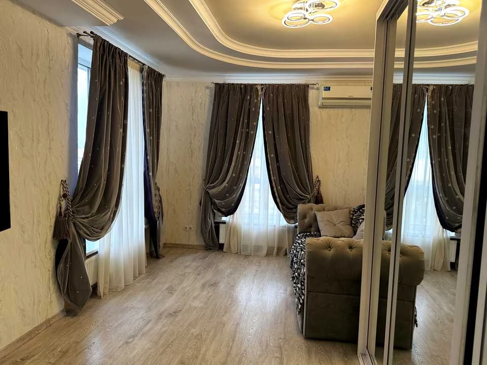 Квартира. Вишневое, Святошинская ул., 27Г-
