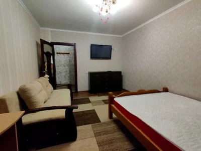 Apartment. Vyshneve, Svjatoshynska st., 27G-