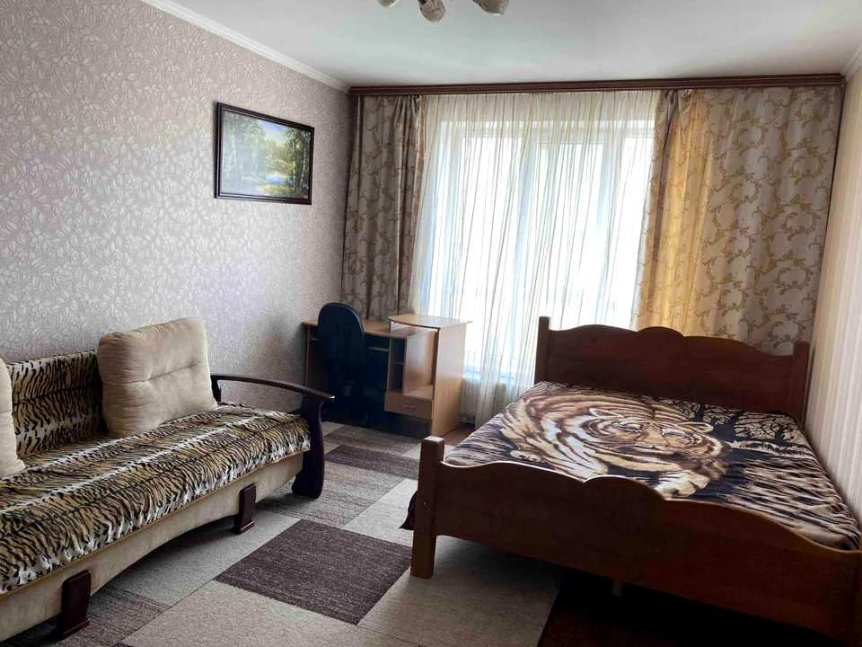 Apartment. Vyshneve, Svjatoshynska st., 27G-