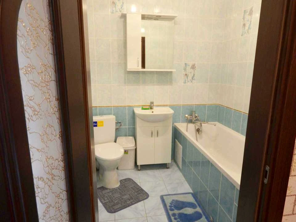 Apartment. Vyshneve, Svjatoshynska st., 27G-