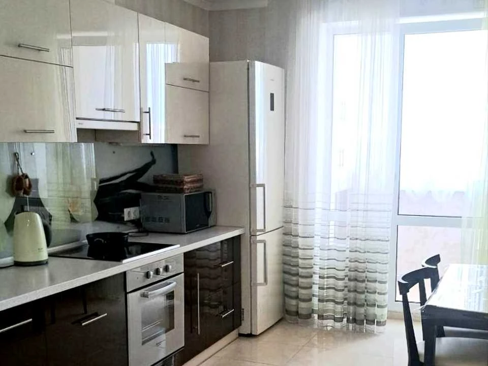 Apartment. Lesi Ukrainy, Lesi Ukrainy st.